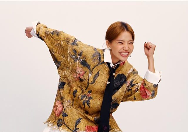 台灣新聞通訊社-金曲37》上次哭到撞牆！洪佩瑜2度叩關金曲歌后驚人巧合曝光