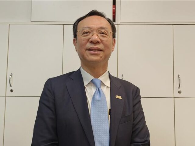 台灣新聞通訊社-拚護師節前預告！石崇良允諾：三班護病比即刻啟動入法程序