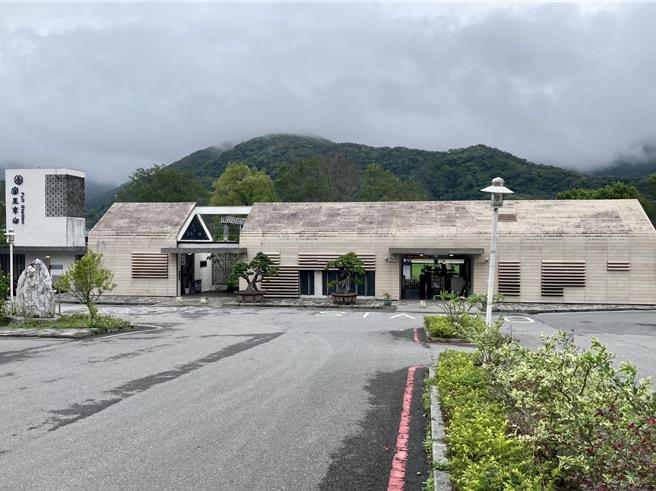 台灣新聞通訊社-花蓮富里火車站百年慶!「大地穀倉」蛻變最美藝廊