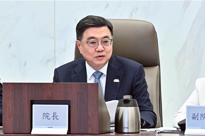 台灣新聞通訊社-三班護病比遭批跳票 卓榮泰：與醫護團體研究如何讓配套能完整