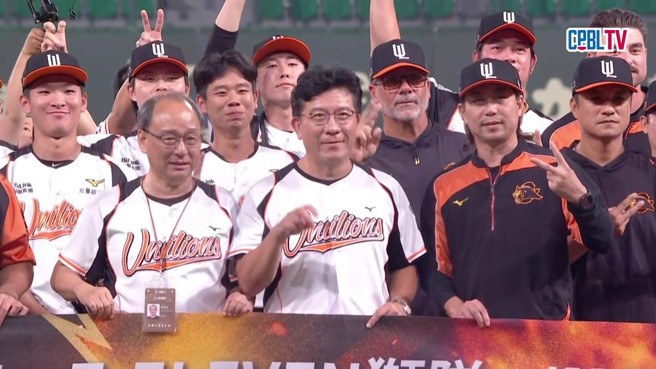 台灣新聞通訊社-中職》走過37年橫跨6個世代 統一獅隊史2000勝到手