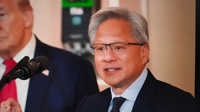 台灣新聞通訊社-為何川普不帶黃仁勳訪陸?專家解析原因不單純 美國盤算曝光