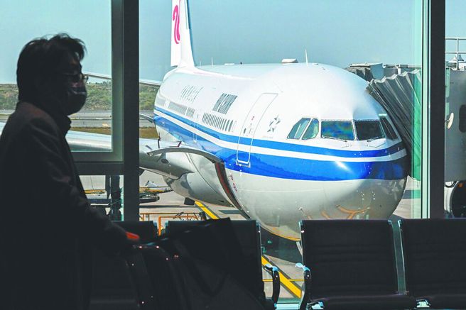 台灣新聞通訊社-他許願桃機開設永和豆漿 一票人共鳴：安睡到降落 1飲料不能賣