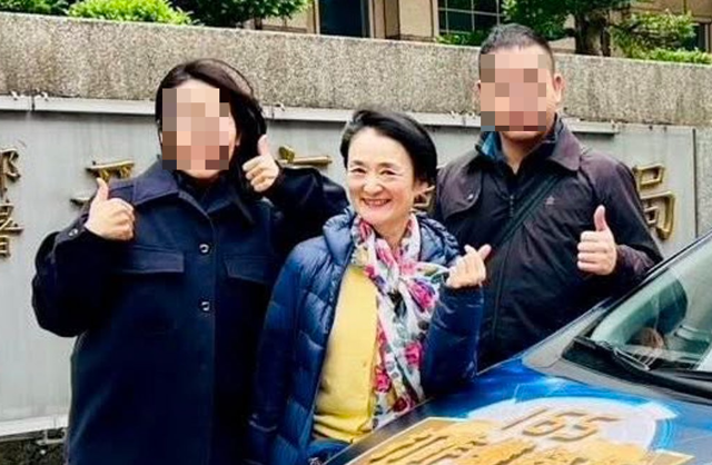 台灣新聞通訊社-台南女警告別式譚艾珍全程陪伴 癌母見最後一面悲吐：那不是我女兒