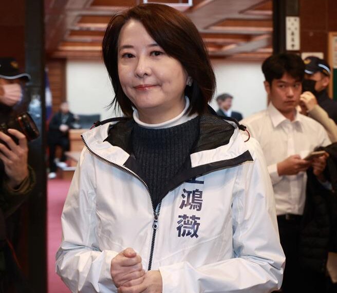台灣新聞通訊社-抱緊AI雙雄成立院「股后」 王鴻薇：看不到鄭麗君車尾燈