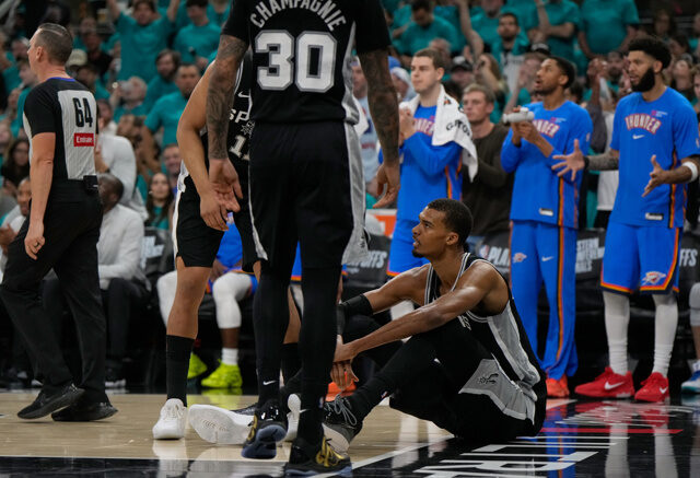 台灣新聞通訊社-NBA》文班亞馬被雷霆粗暴防守？巴克利反譏：比親吻還溫柔