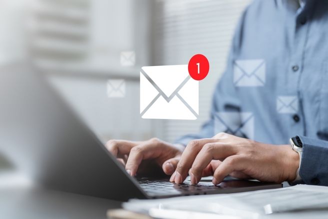 台灣新聞通訊社-收到這封Email別點 3C達人險中招：太逼真