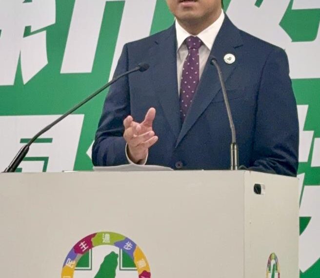 台灣新聞通訊社-里長是高風險族群 徐巧芯要求道歉 沈伯洋：書不能讀一半