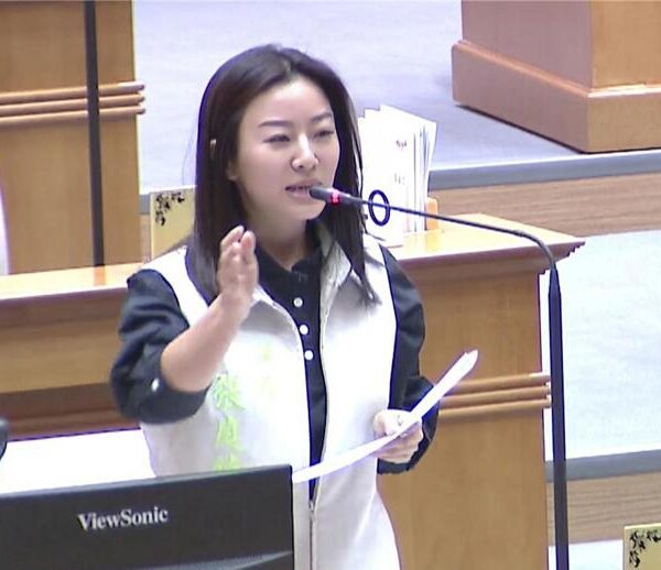 台灣新聞通訊社-綠營女議員遭同黨甩巴掌 詹江村：范雲不捍衛女權嗎？