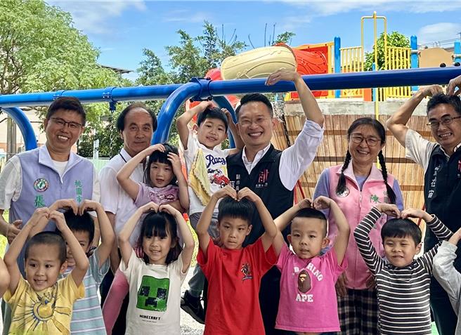 台灣新聞通訊社-「陀螺」主題打造大溪埔仁公園啟用 桃市3年來已新闢75公頃公園