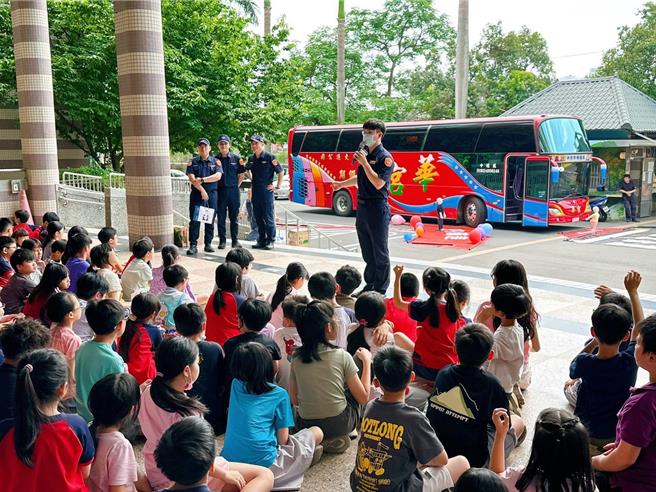 台灣新聞通訊社-桃園學童更安全！校園周邊車禍創4年新低 原因曝光