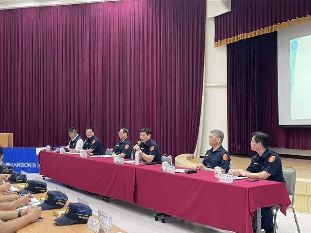 台灣新聞通訊社-喪屍煙彈釀民眾生命危機  北市500警大掃蕩   1晚逮7起毒駕