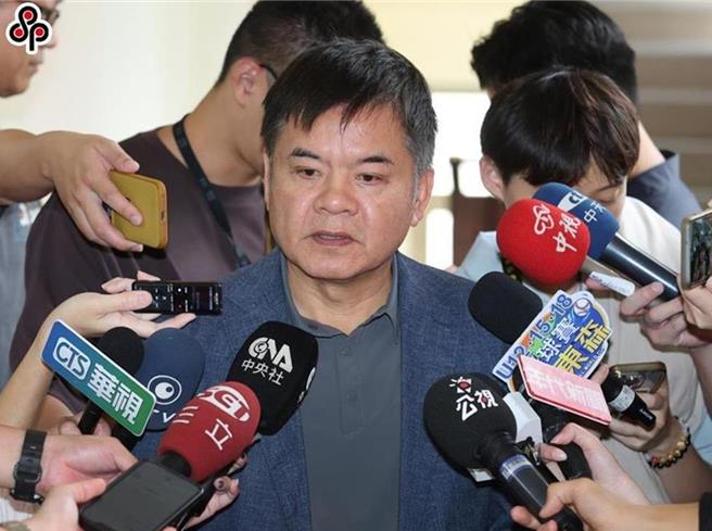 台灣新聞通訊社-藍喊國安單位專報川習會 綠：不應淪為操作疑美論的舞台