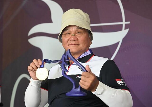 台灣新聞通訊社-67歲射箭阿公曾隆煇全障運奪金 曝迎戰亞帕運心態