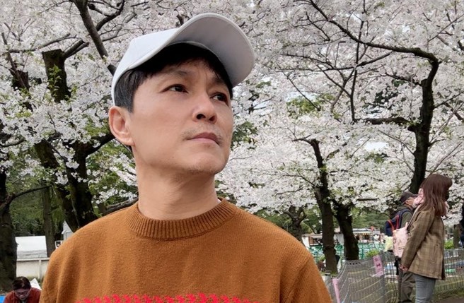 台灣新聞通訊社-「新竹奧客」暴走咆哮店員丟菜單！ 狄志為：壓力大到有點誇張