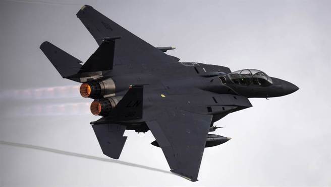 台灣新聞通訊社-美軍F-15E疑遭伊朗陸製肩射飛彈擊落 軍事專家還原可能過程