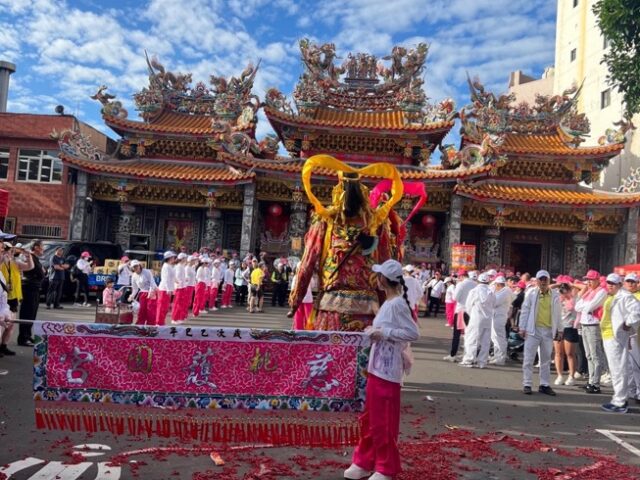 台灣新聞通訊社-三月瘋媽祖！慈護宮遶境活動 桃警全程戒備並進行疏導