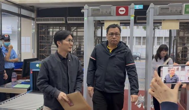 台灣新聞通訊社-內湖分局爆洩密、違法銷單案 花蓮刑大大隊長10萬交保