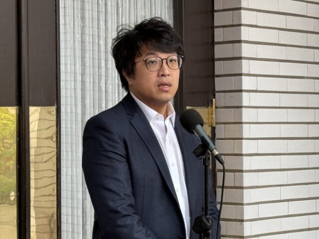 台灣新聞通訊社-沈伯洋選北市長  郭正亮：謝寒冰什麼時候發雞排？  李珮瑄笑：我要看跪著直播！