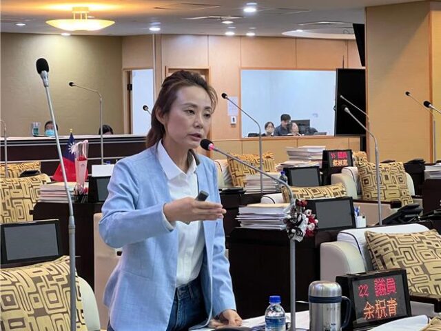 台灣新聞通訊社-台南交通違規檢舉全年暴增至52萬件！「瘋狂檢舉王」年告萬件