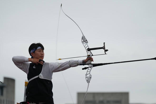 台灣新聞通訊社-全大運》雷千瑩選手、教練一肩扛 團體賽銅牌入袋