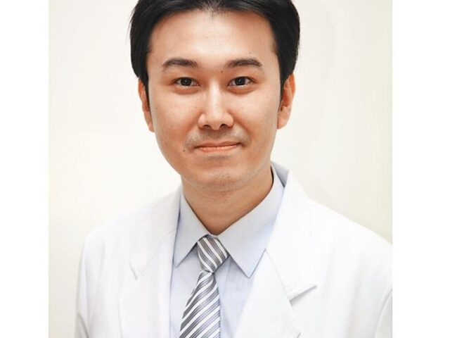 台灣新聞通訊社-追求不成上網痛罵名醫蘇一峰「老鼠屎」 女病患賠10萬獲緩刑3年