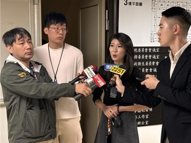 台灣新聞通訊社-沈伯洋戰北市  李明璇：青鳥側翼士氣大振  「1族群瑟瑟發抖」