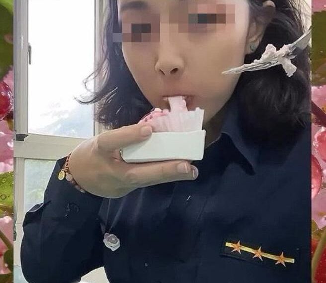 台灣新聞通訊社-桃園女警「長輩」放桌上吃大福悼念鄭詠心遭炎上 本人首度回應