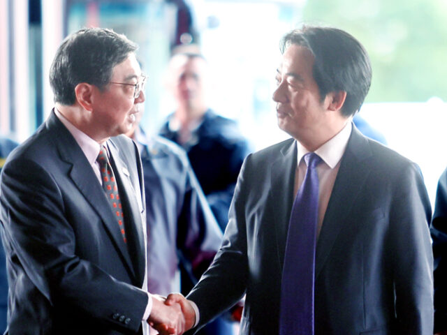 台灣新聞通訊社-批賴政府完全脫離民意 李明璇點名賴、卓1舉動嘆：只願鞏固死忠的40％