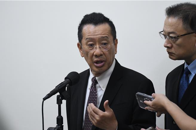 台灣新聞通訊社-看到發價書才審預算僅45天 顧立雄：先獲預算才能簽署 否則是空白授權
