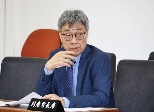 台灣新聞通訊社-農藥殘留疑因ART放寬遭批「對齊美國」陳駿季：應去問食藥署
