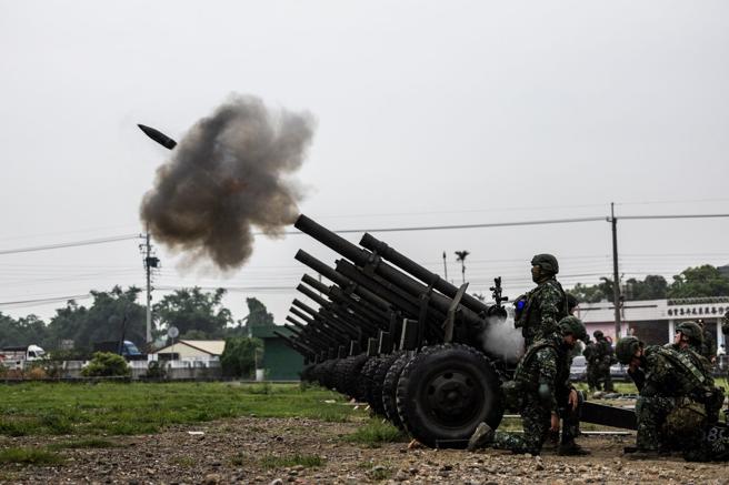 台灣新聞通訊社-269旅砲兵營原級校正射擊 強化精準火力