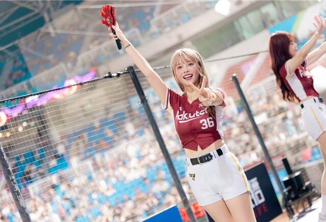 台灣新聞通訊社-樂天女孩禹菡變身「小魔女DoReMi」！主題日火辣應援炸裂全場
