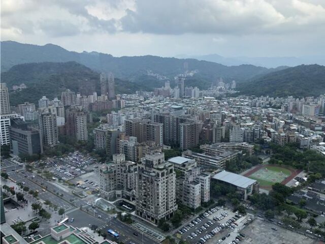 台灣新聞通訊社-鳥籠宅成趨勢！房屋稅10年增185萬戶 台北市平均28坪全台最小
