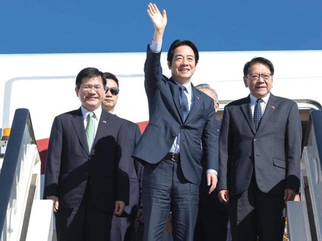 台灣新聞通訊社-賴清德赴史瓦帝尼返台 10點40分發表機場談話