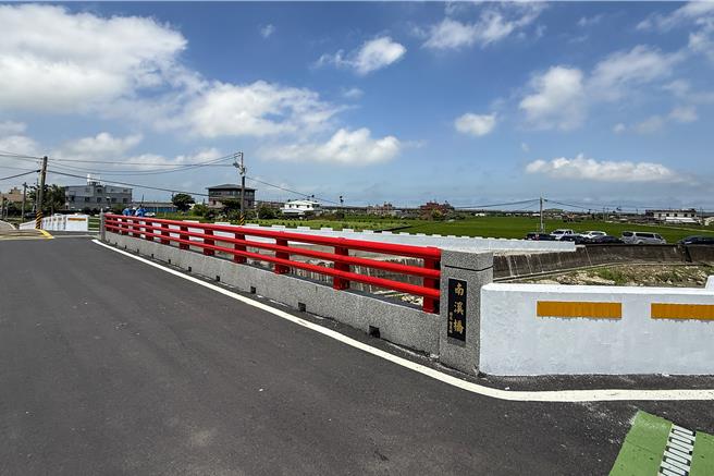 台灣新聞通訊社-苑裡南溪橋今通車 擴大通洪提升交通韌性