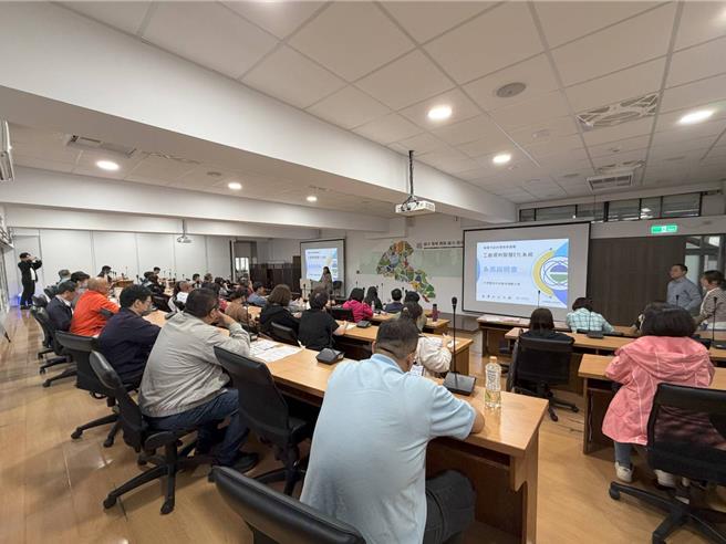 台灣新聞通訊社-桃市環保局「工廠環保判定智慧E化系統 2.0」上線便民再進化