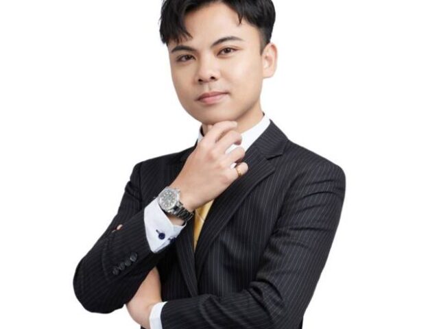 台灣新聞通訊社-知名房仲YouTuber睡夢中猝逝！醫揭過勞12大症狀 4類人高風險