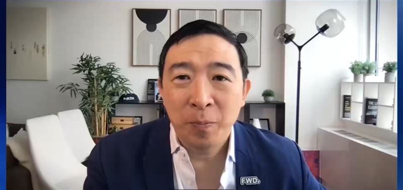 台灣新聞通訊社-AI搶工作！美國「台灣之子」提超狂建議：向機器人課稅