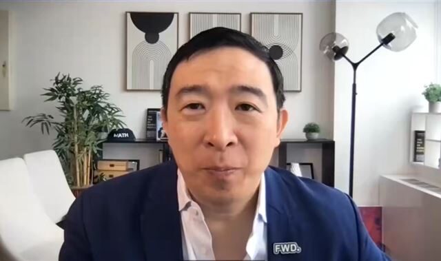 台灣新聞通訊社-AI搶工作！美國「台灣之子」提超狂建議：向機器人課稅