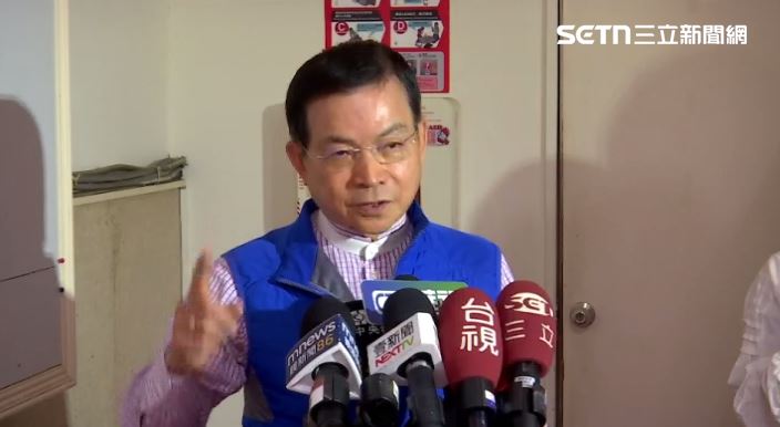 台灣新聞通訊社-鄭麗文稱藍委多數支持3800億+N　賴士葆打臉：我在場！8000億是多數啦