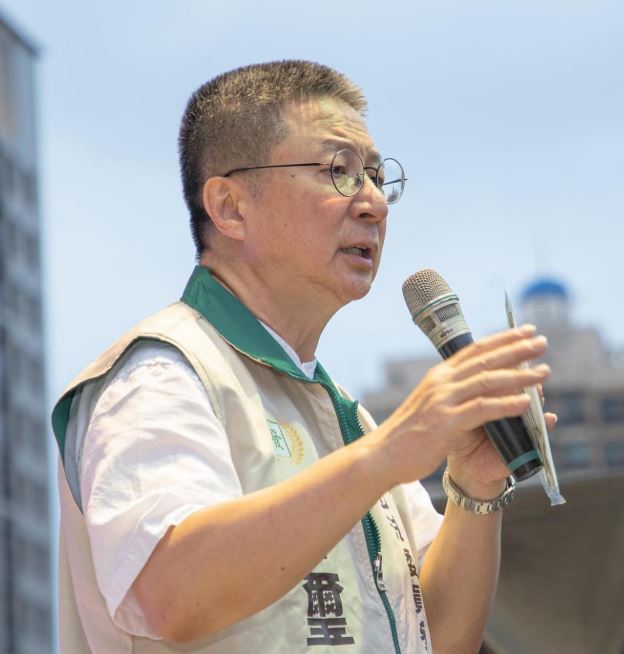 台灣新聞通訊社-「他」表態了！宣布參選台北市長　挑戰蔣萬安