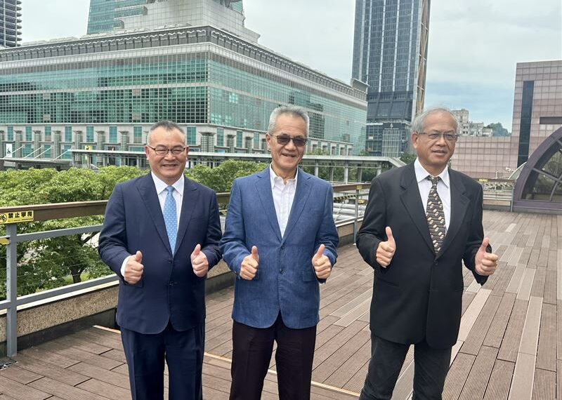 台灣新聞通訊社-穎崴Q1EPS飆近20元!董座:訂單排到半年後 明年中探針月產達1400萬支