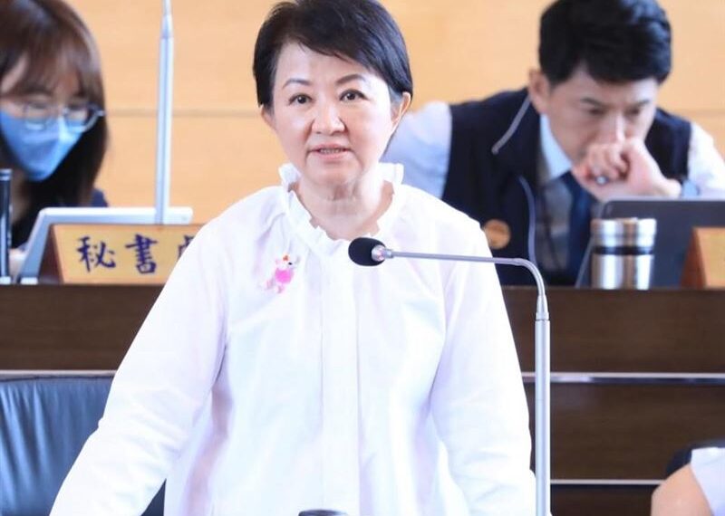 台灣新聞通訊社-盧秀燕質詢遭嗆政見跳票 竟回「妳政見也是零」 遭轟:把市政推給民代