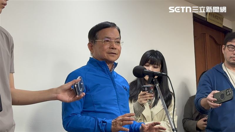 台灣新聞通訊社-黨團大會上飆罵！賴士葆再拋折衷版軍購：李乾龍說3800億＋N等於8000億