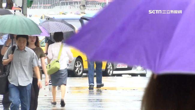 台灣新聞通訊社-5縣市大雨特報！全台濕2天不算梅雨　鄭明典揭「暴雨開關」還沒來