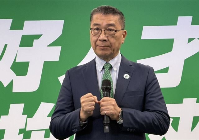 台灣新聞通訊社-民進黨北北基戰隊成形！傳徐國勇擔綱總督導　本人微笑「一手勢」回應