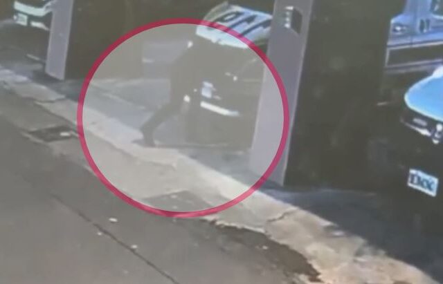 台灣新聞通訊社-救護車驚見「車底眼」！殯葬女董AirTag搶屍單　檢方怒起訴