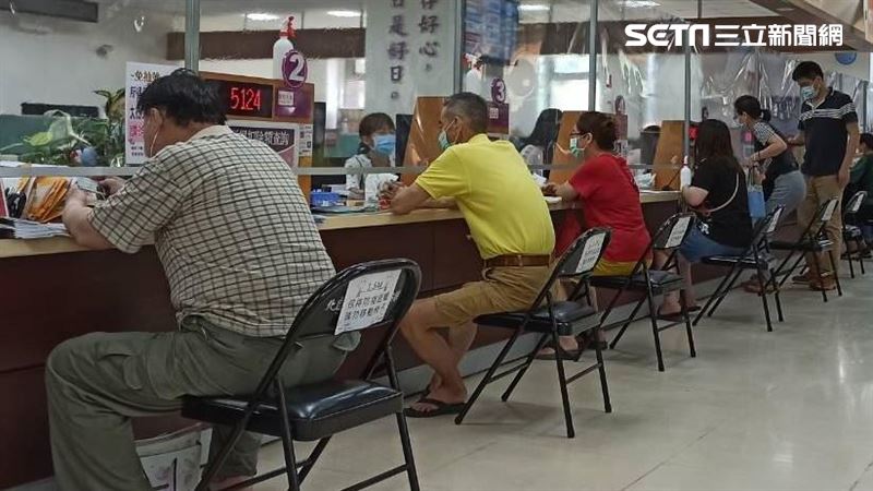 台灣新聞通訊社-5月報稅必看！健保費可扣全額「5大方式」一次看懂