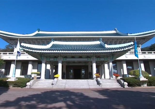 台灣新聞通訊社-南韓船隻遇襲爆炸！川普點名出兵護衛荷莫茲海峽　青瓦台回應了